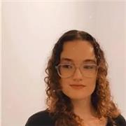 Simpática, amable y con paciencia y me da igual repetir las cosas 30 veces. 
Me gustaría dar clases de refuerzo siempre que esten al nivel de estudios que yo tengo.